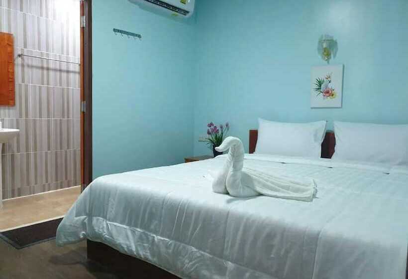 هتل Aladdin Guesthouse