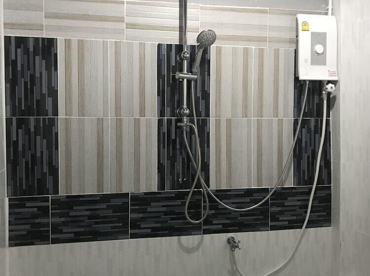 ホテル Aladdin Guesthouse