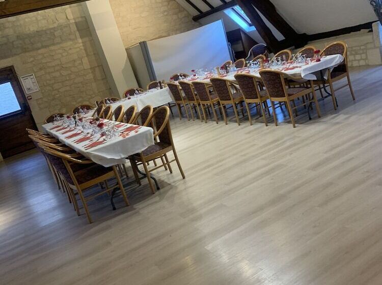 Отель Auberge Du Jeu D Arc