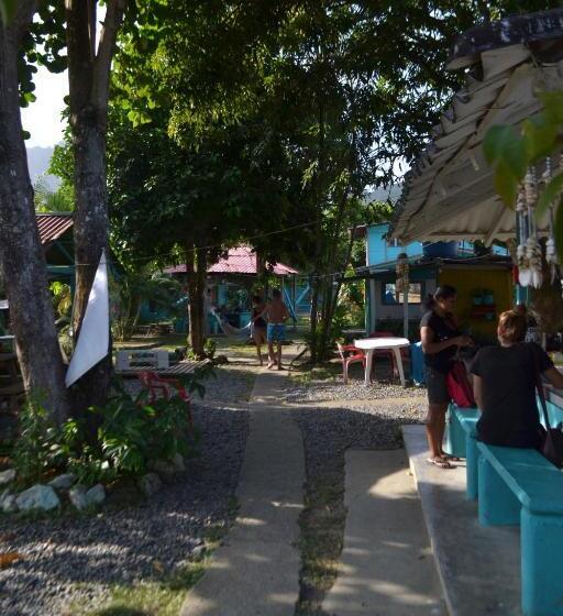 هتل Cabañas Los Almendros