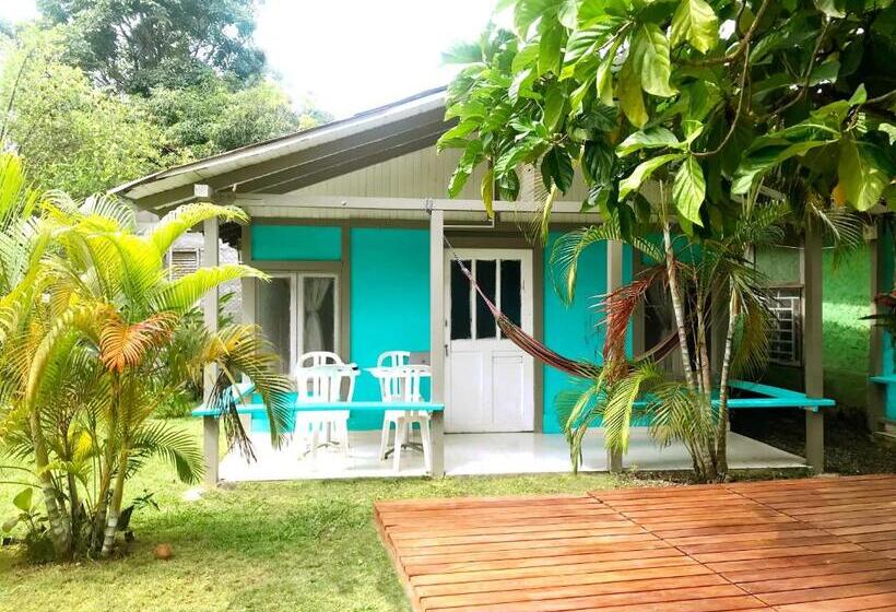 ホテル Cabañas Los Almendros