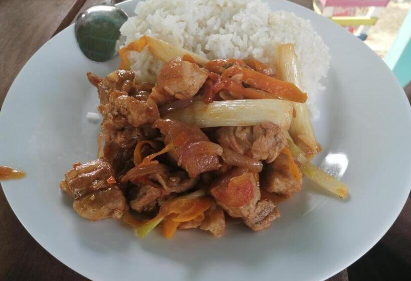 ホテル Cabañas Los Almendros