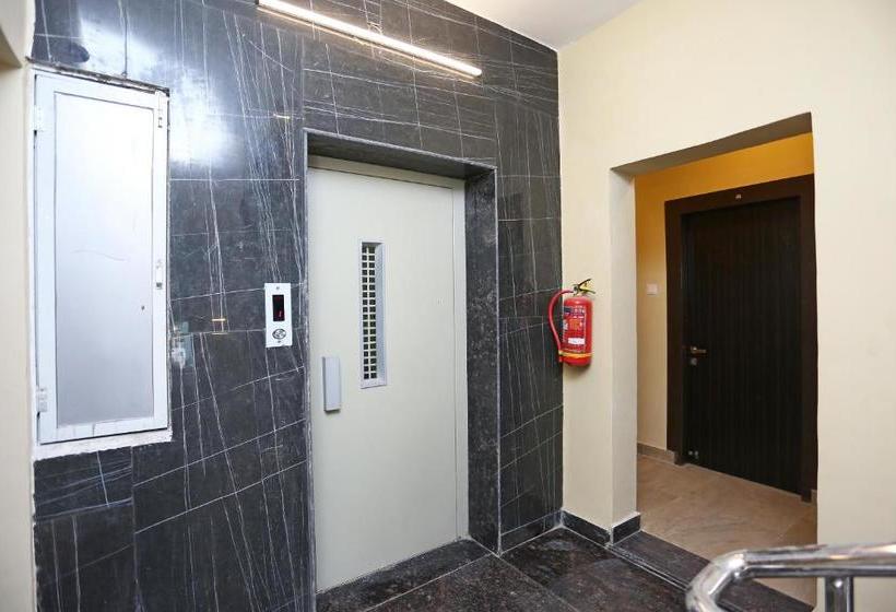 Hotel Collection O 19852 Queens Castle