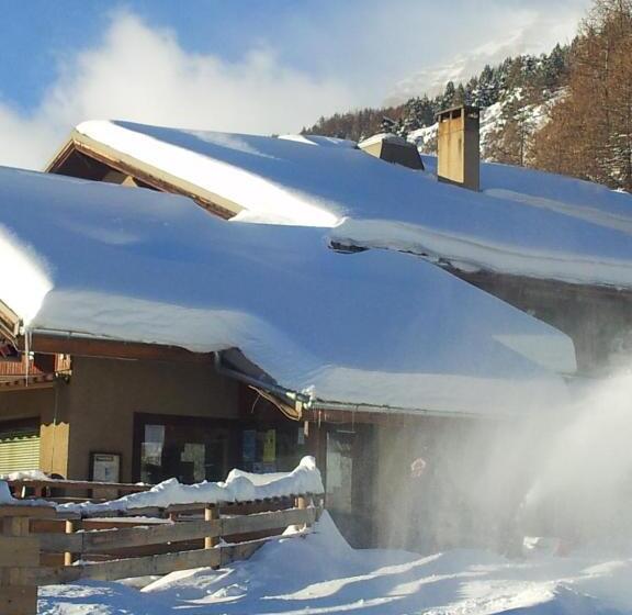 בית מלון כפרי La Bagatelle