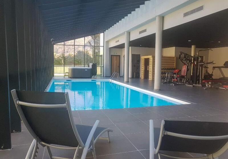 Отель Le Castel D Alti