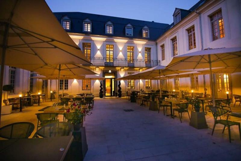 Отель Le Castel D Alti