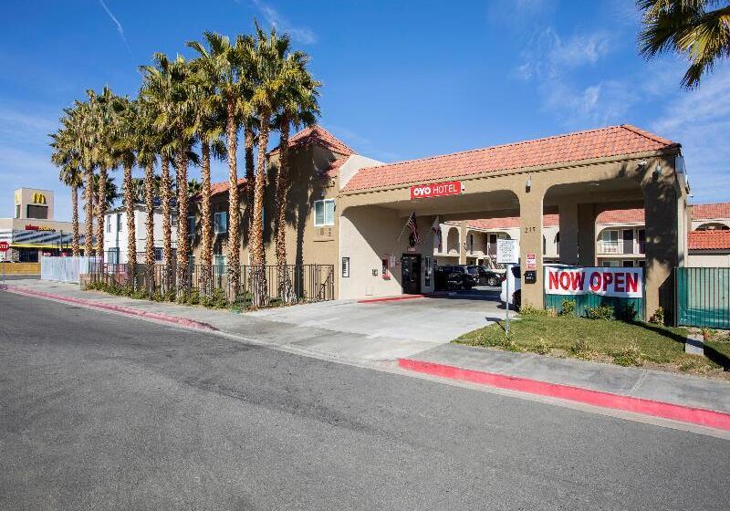 בית מלון כפרי Palmdale   Antelope Valley  Listing Partner