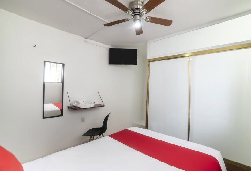 فندق Posada Laura