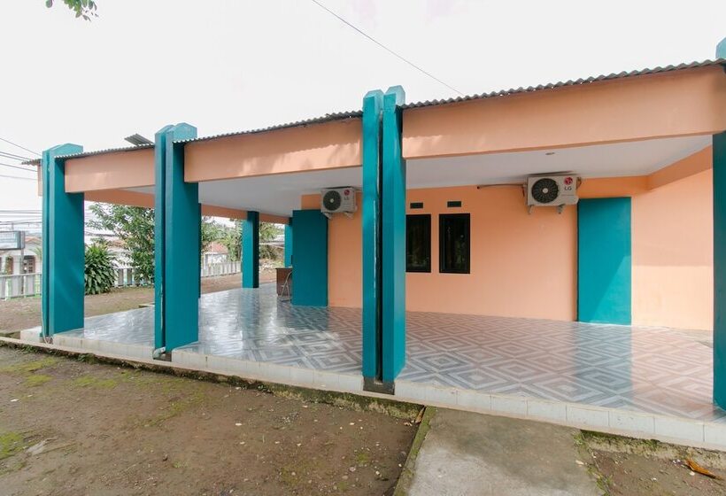 호텔 Spot On 1899 Berkah Homestay