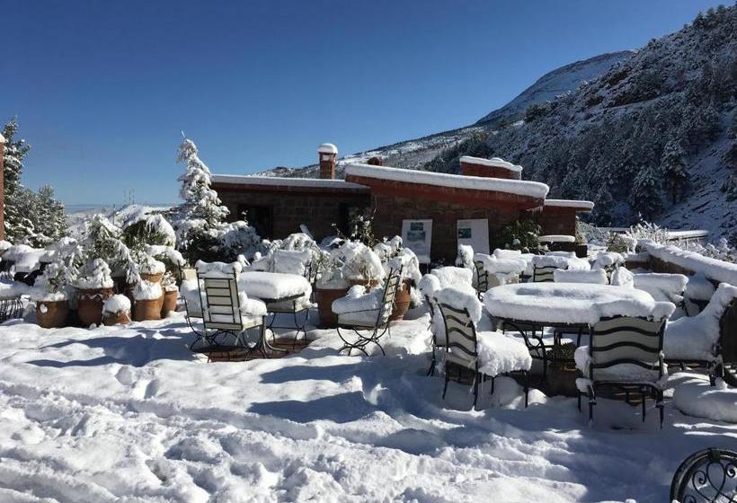 بنسيون Aurocher Marrakech Ourika Oukaimeden