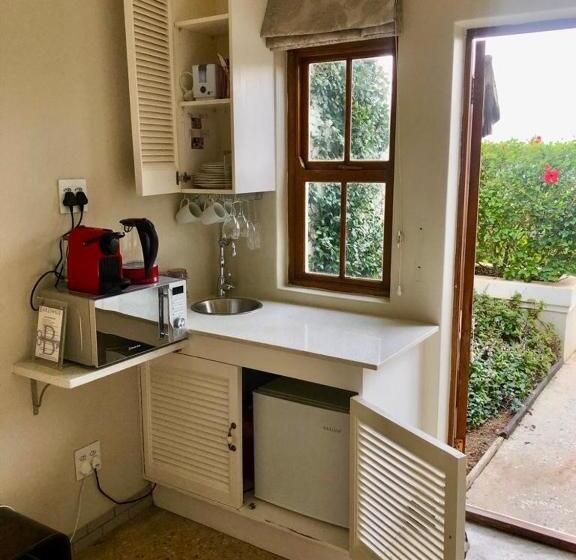 פנסיון Bakenhof Winelands Lodge