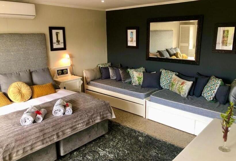 פנסיון Bakenhof Winelands Lodge