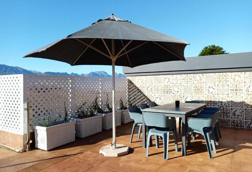 פנסיון Bakenhof Winelands Lodge