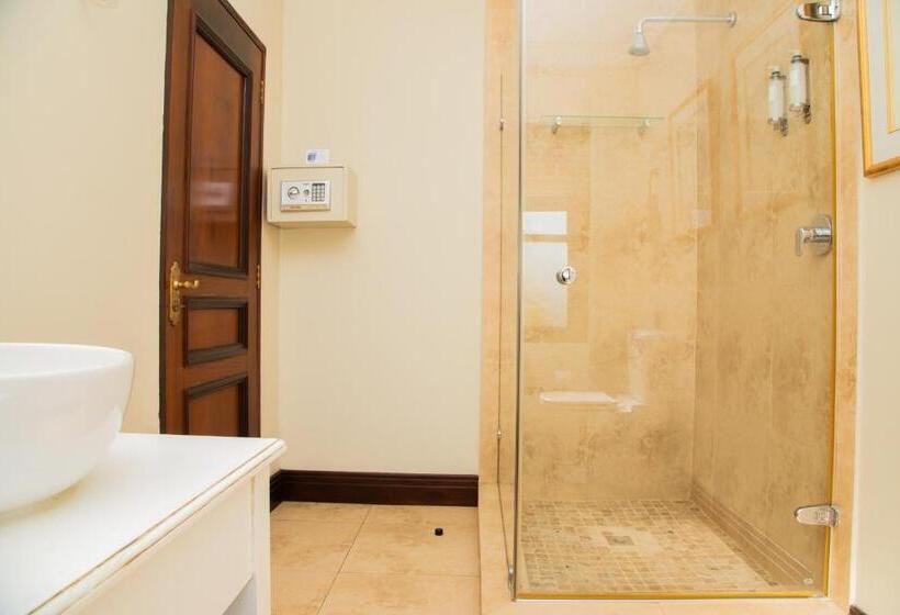 פנסיון Bakenhof Winelands Lodge