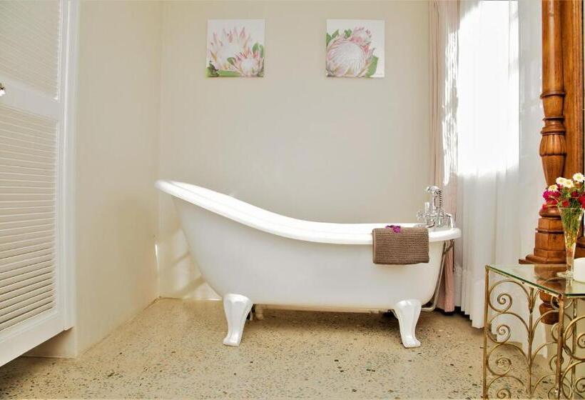 פנסיון Bakenhof Winelands Lodge