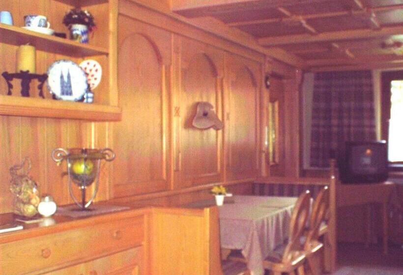 펜션 Gasthof Zur Einkehr