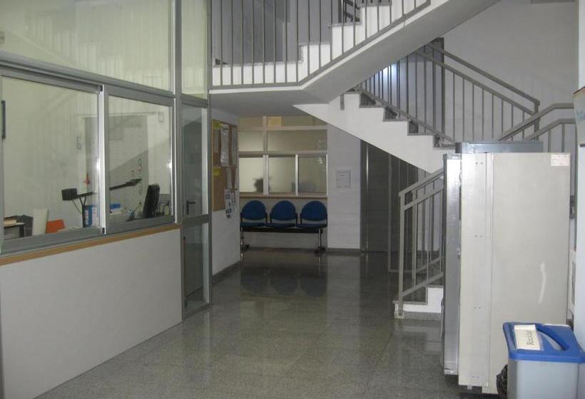 پانسیون Hostal Residencia Goya