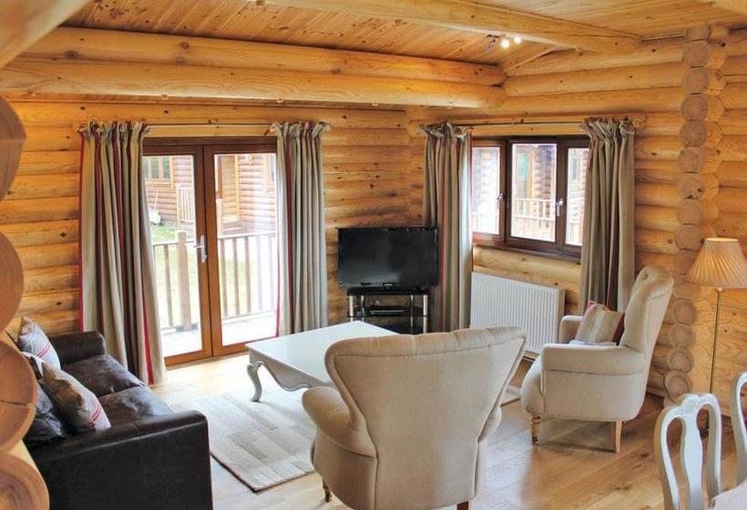 אתר נופש Blackwell Lodges