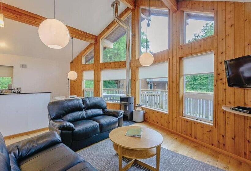 渡假胜地  Penvale Lakes Lodges