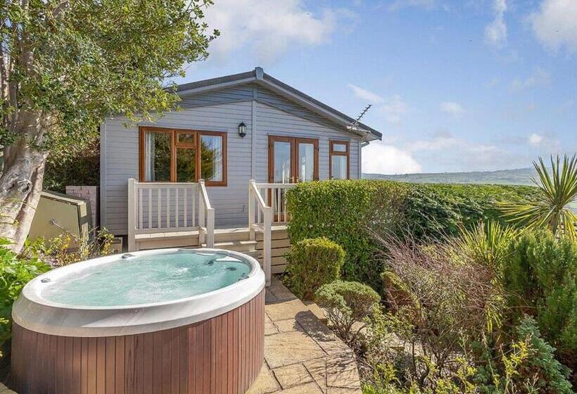 리조트 Tan Rallt Holiday Park & Spa