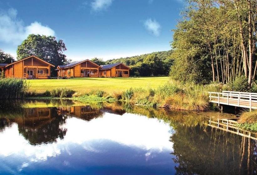 리조트 Woodside Lodges Country Park