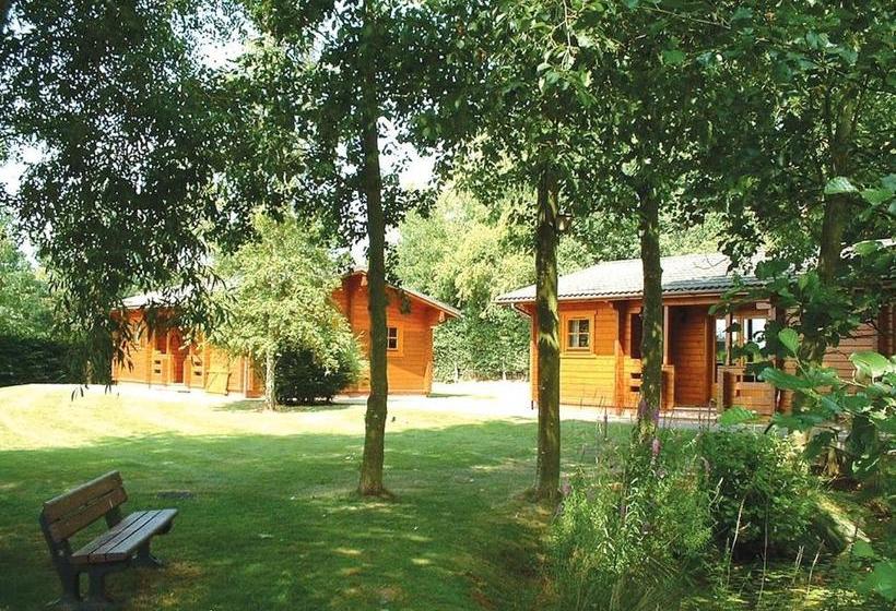 리조트 Woodside Lodges Country Park