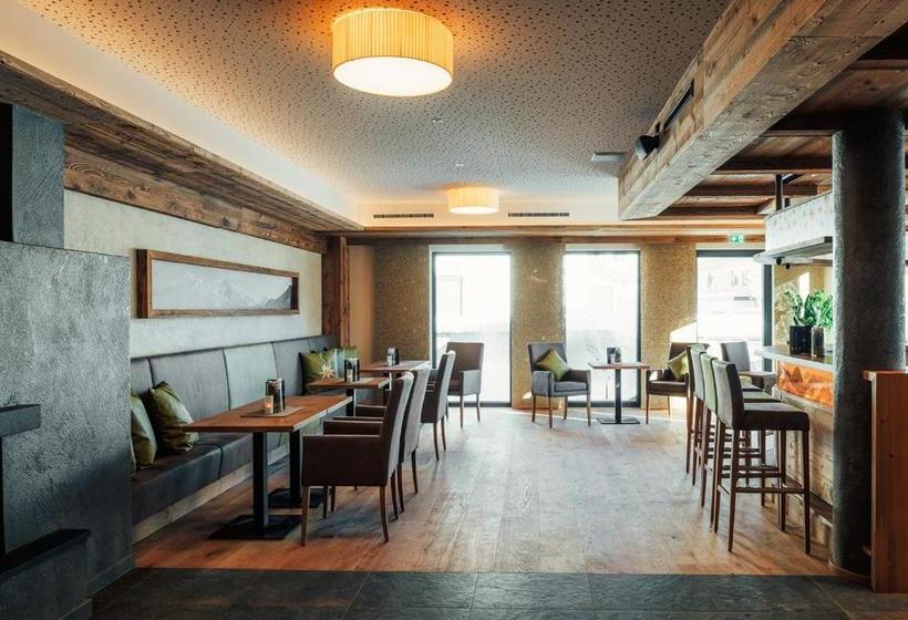 בית מלון כפרי Garni Alpenjuwel Residenz