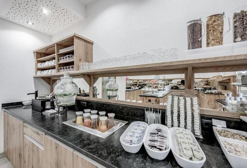 Отель Garni Christine