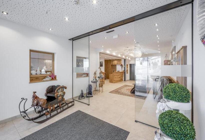 Отель Garni Christine