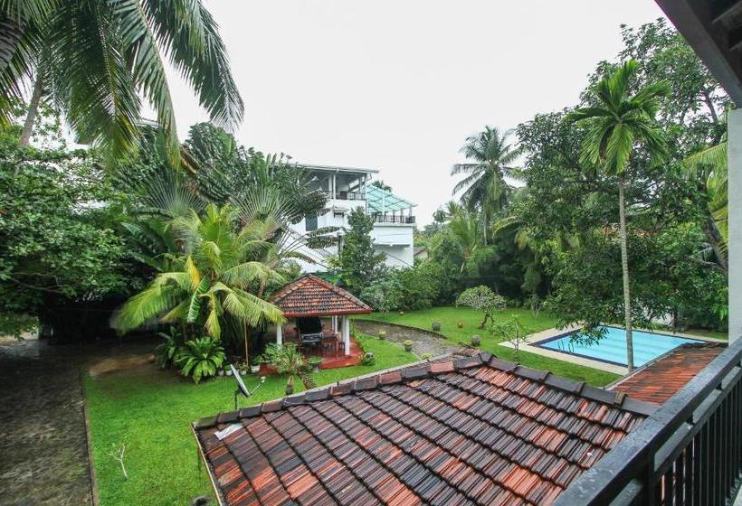 Пансион Villa 45   Balapitiya