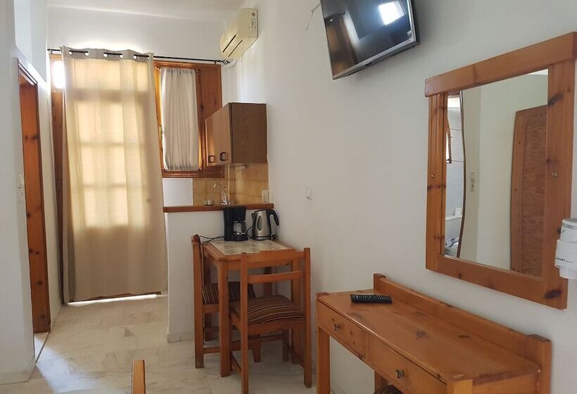 Anthi Katerina Rooms