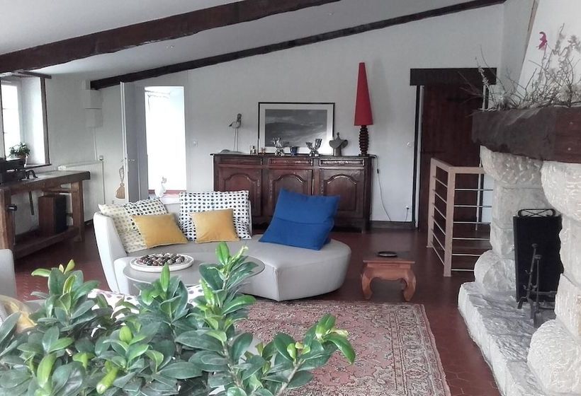 تختخواب و صبحانه Chateau Ysard