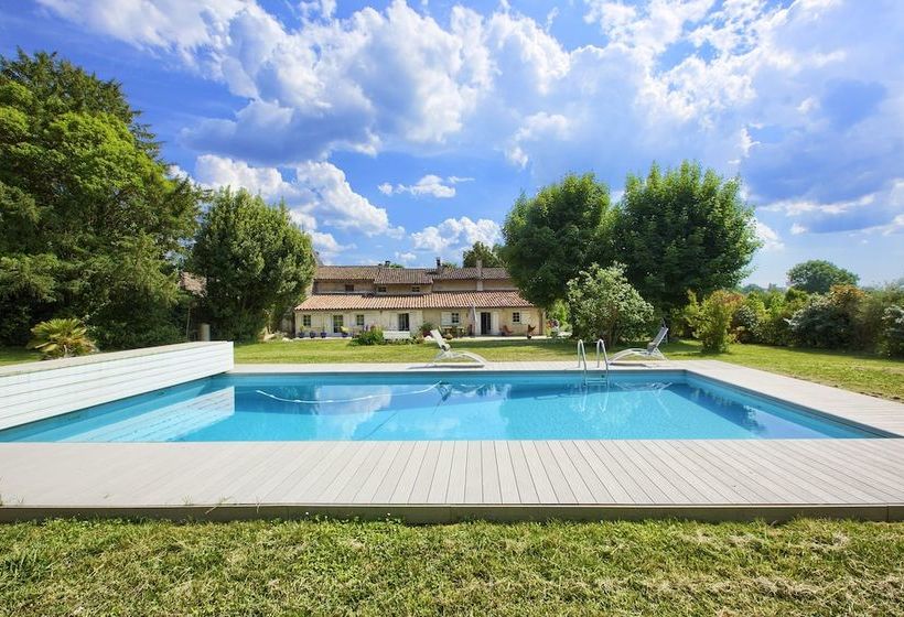 تختخواب و صبحانه Chateau Ysard