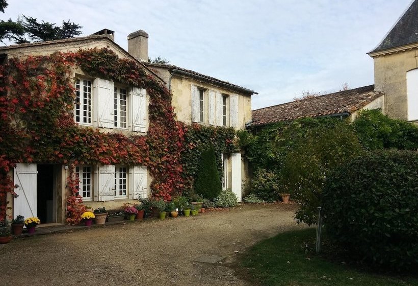 تختخواب و صبحانه Chateau Ysard