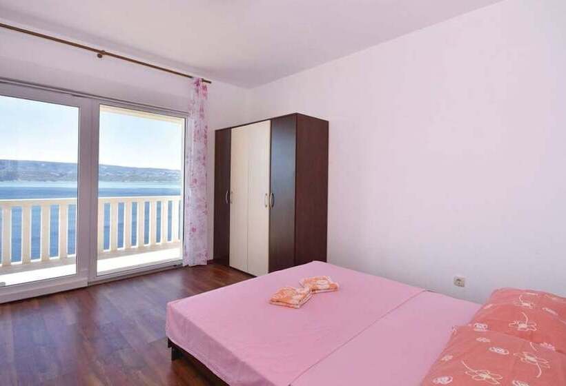 Emilie Apartment And Villa