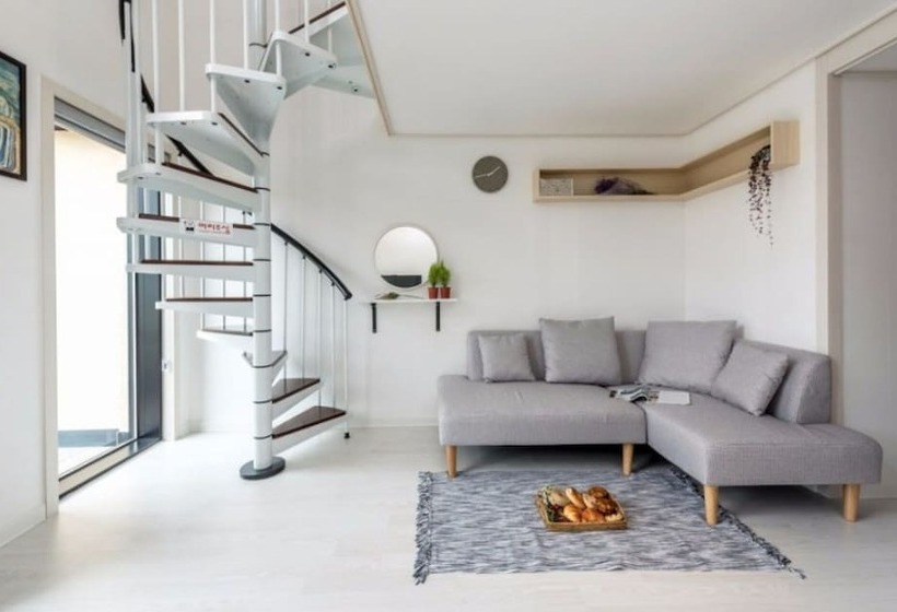 Gyeongju Le Reve Pension