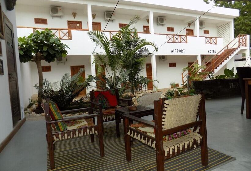 酒店 27 Cafe Zanzibar Airport