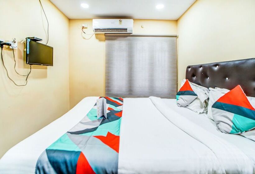 Отель Fabexpress Akshaya Inn