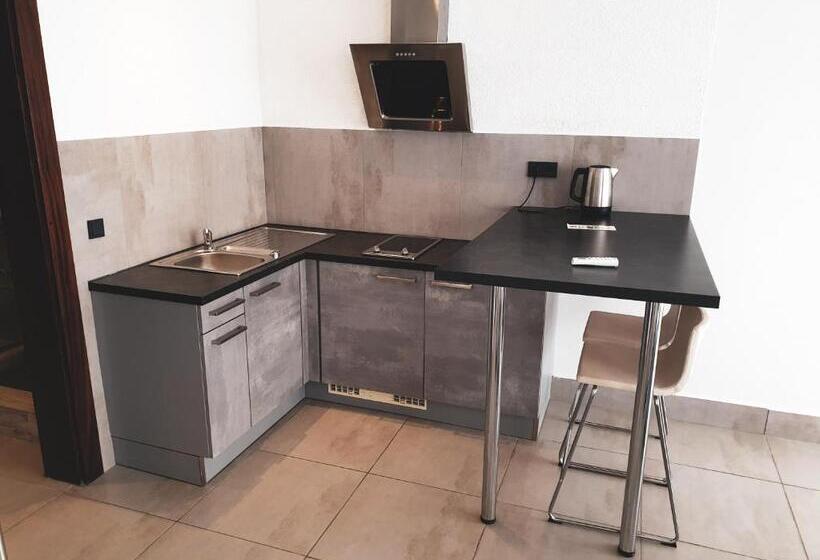 هتل Kasumai Beach Resort