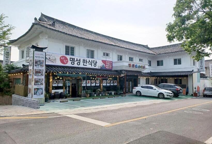 فندق Gyeongju Myungsung Youth Town