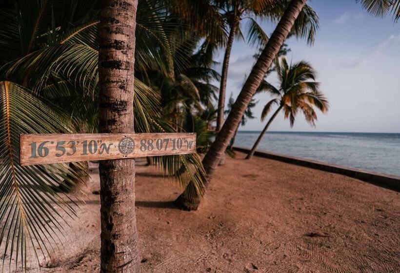 בית מלון כפרי Thatch Caye, A Muy Ono Resort