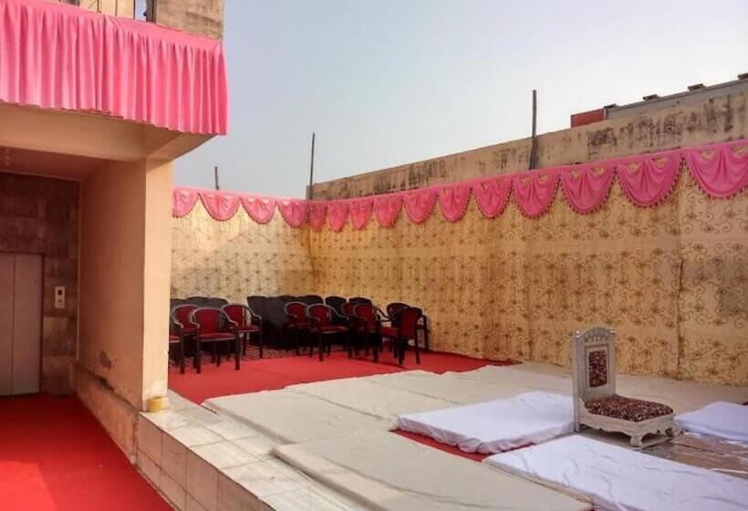 فندق Vinayak Palace Telipara