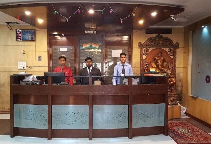 فندق Vinayak Palace Telipara