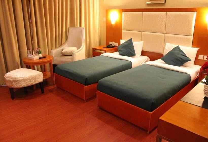 هتل White Moon Al Sadd