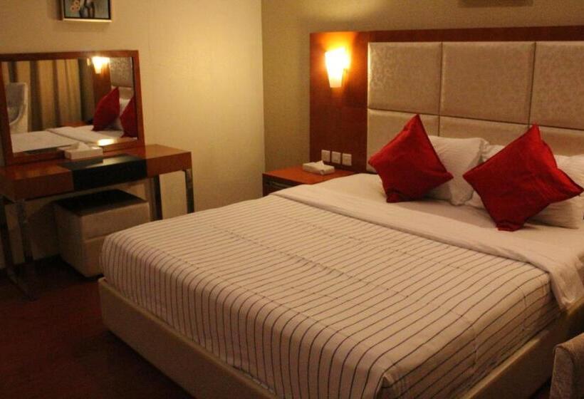 هتل White Moon Al Sadd