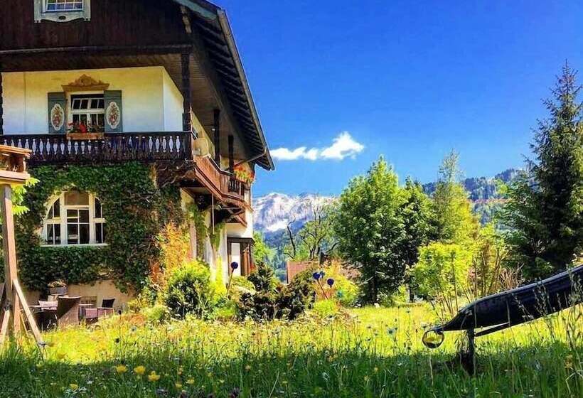 پانسیون Gästehaus Hohe Tannen