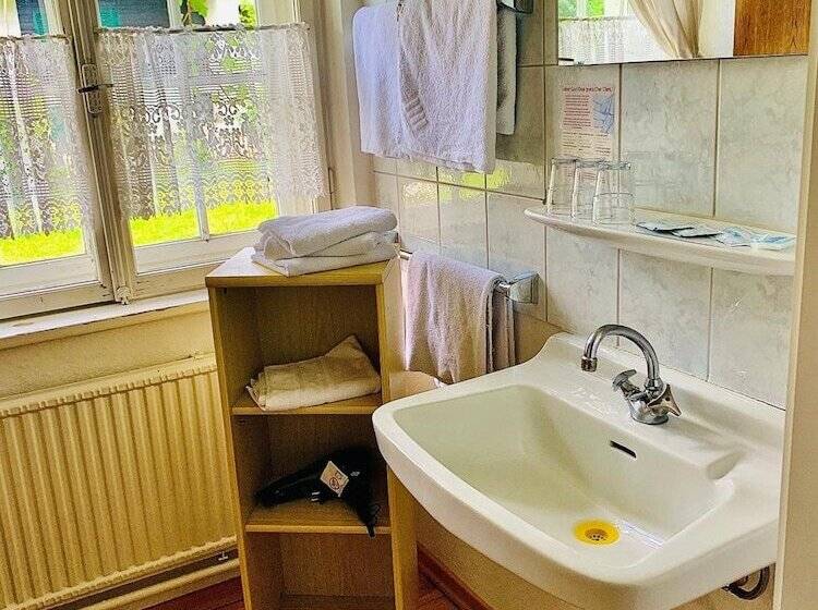 پانسیون Gästehaus Hohe Tannen