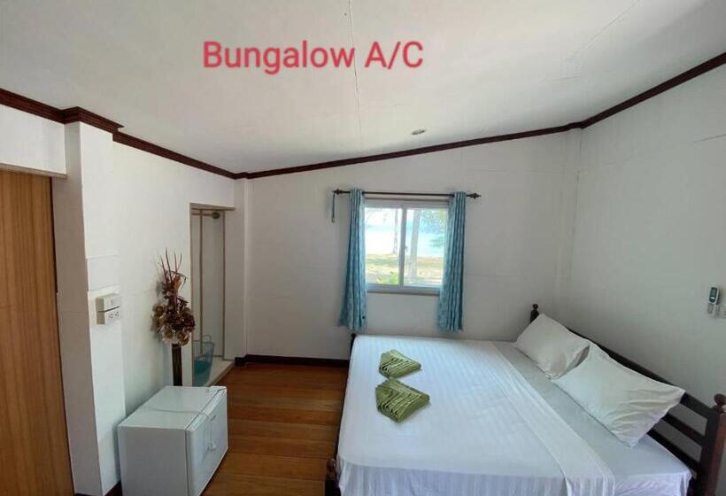 منتجع Koh Ngai Seafood