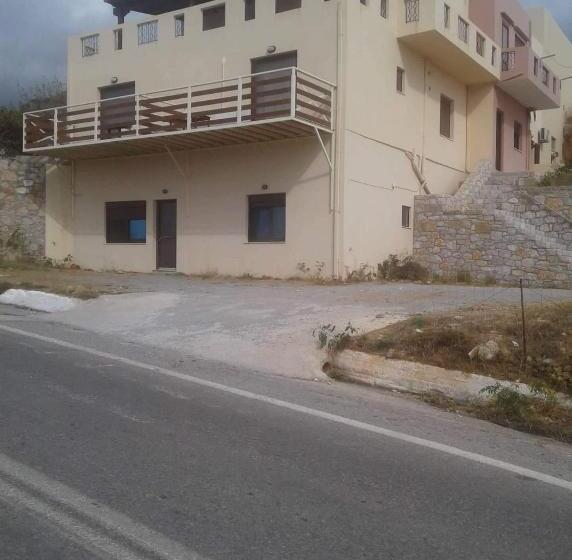 Sfakia Thea Apartments