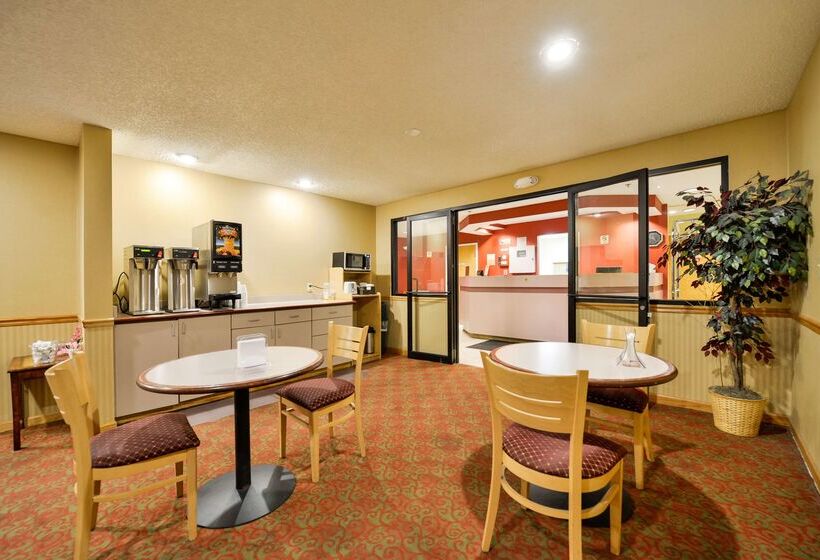 ホテル Americas Best Value Inn East Syracuse